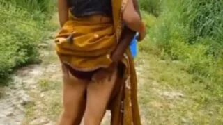 Indian couple ki hot outdoor chudai ki viral sex video